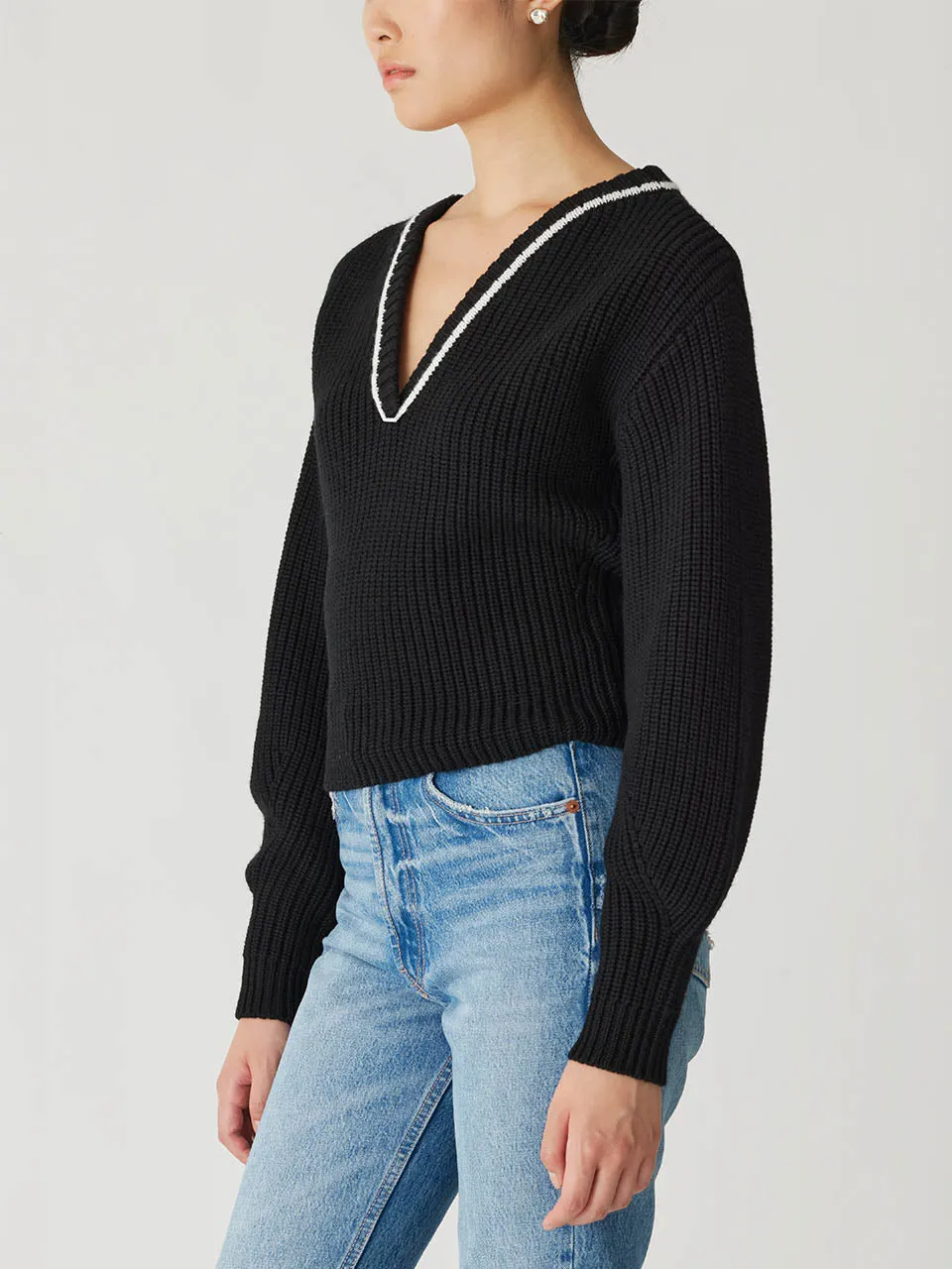 Novelty Wool Victorian Slv V Neck