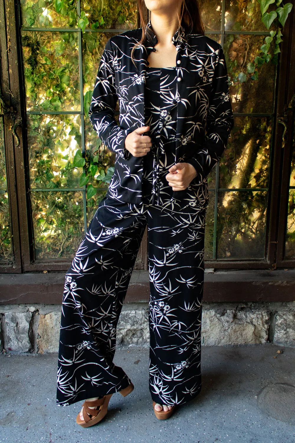 Vintage 1970s Two-Piece Black Sleeveless Jumpsuit with Jacket - MD/LG