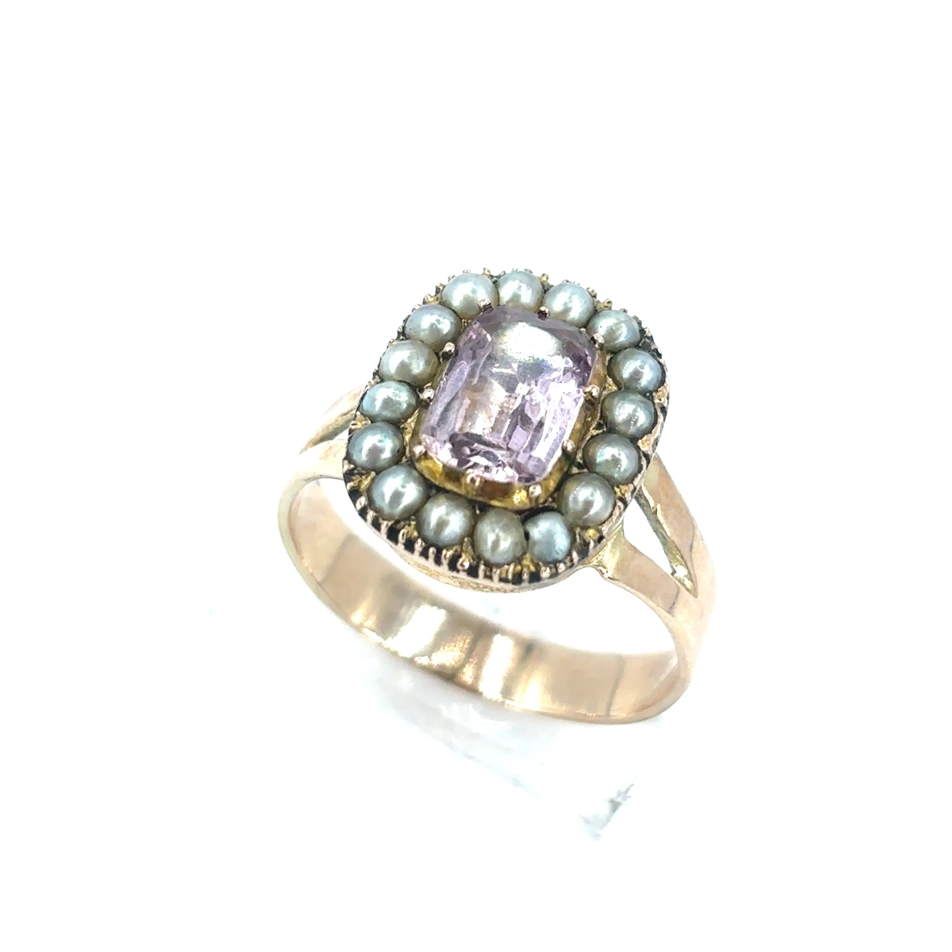 Women’s 9ct Yellow Gold Amethyst Pearl Dress Ring - 4.6g